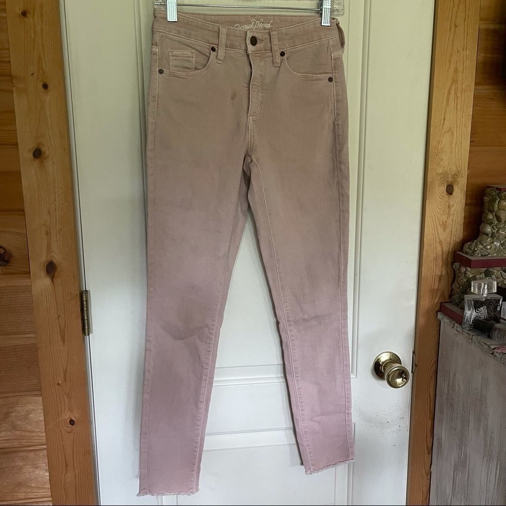 Universal Thread jeans